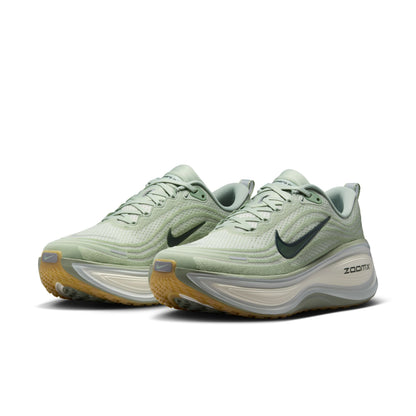 Nike - Vomero Plus