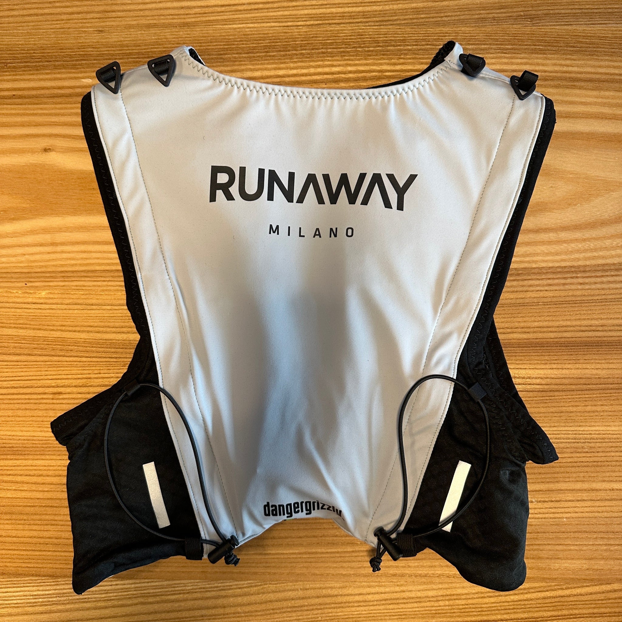 Zaino GHOST VEST 12 - 2024 edition – Runaway Milano