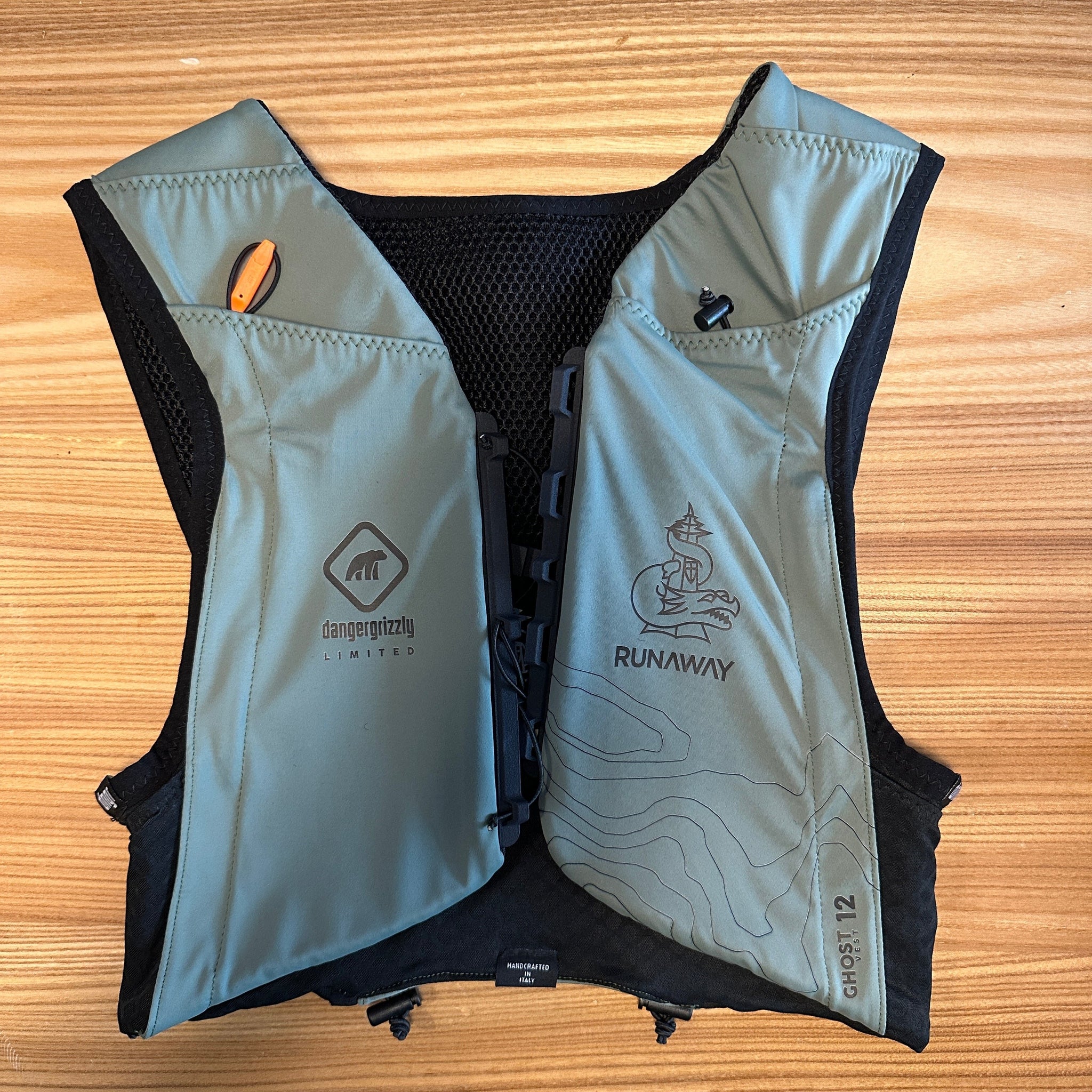 ウォーキング・ランニングウェア dangergrizzly GHOST VEST 12 GHOST